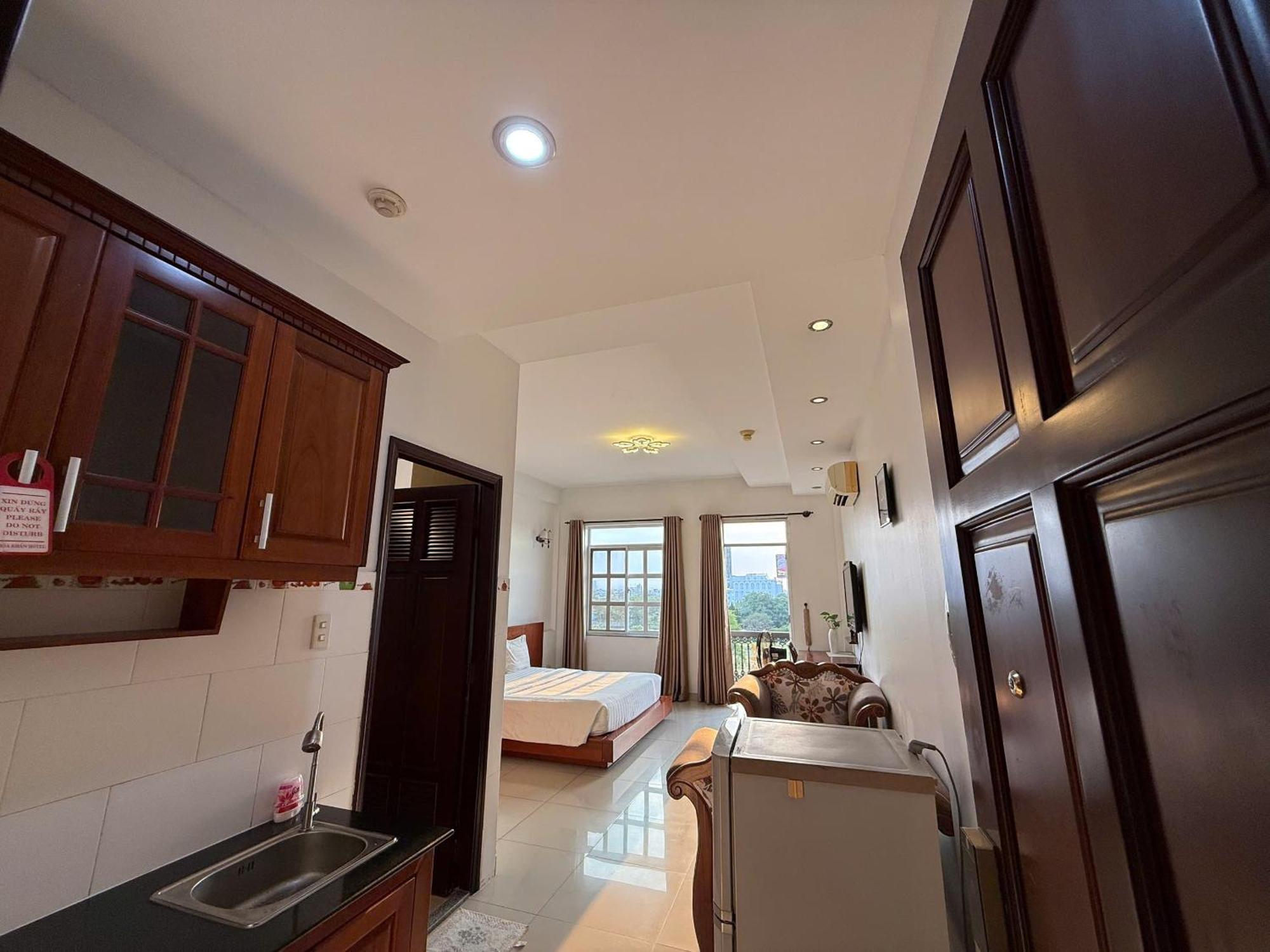 Hoa Phat Hotel & Apartment Ciudad Ho Chi Minh  Exterior foto