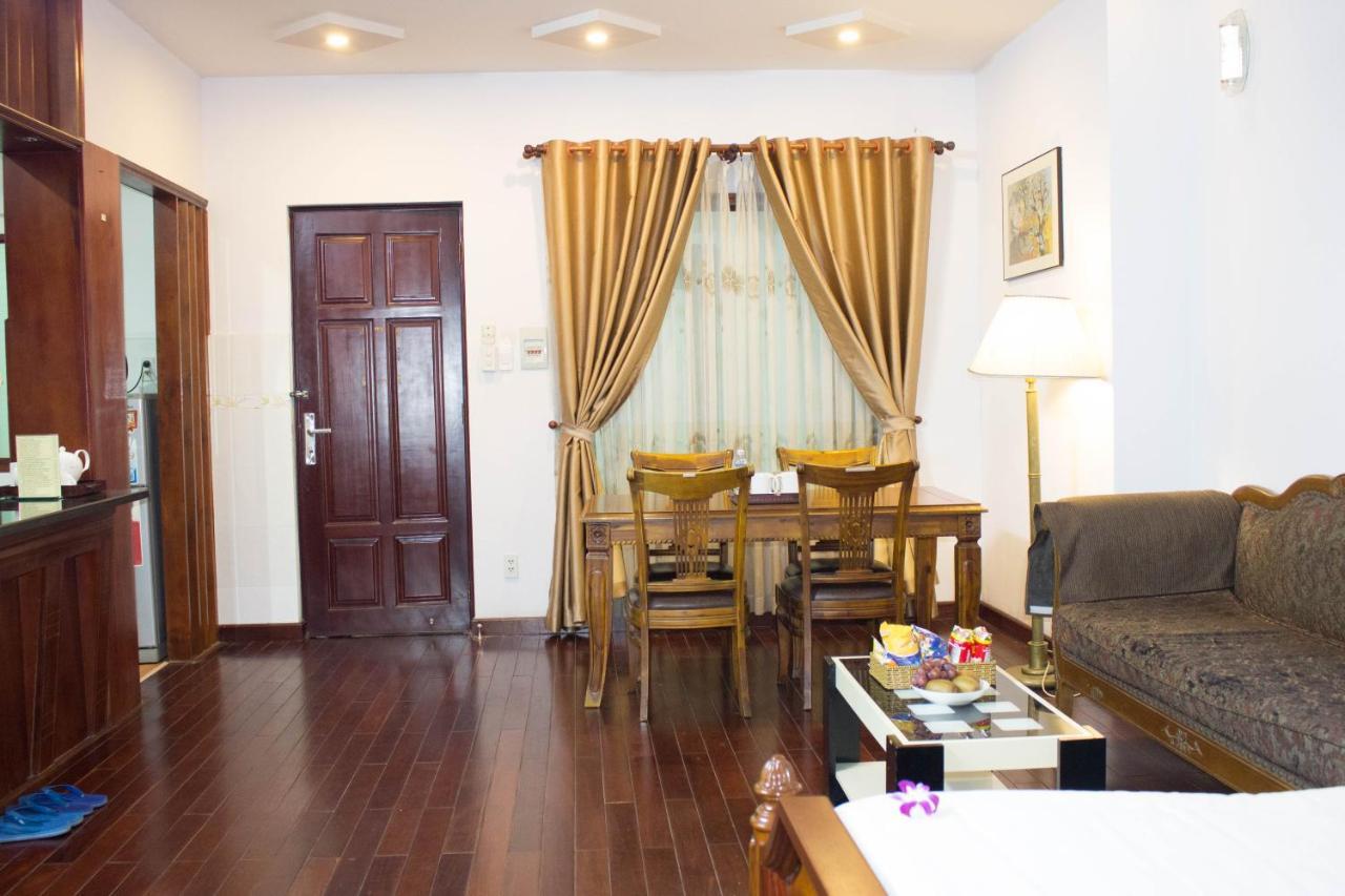 Hoa Phat Hotel & Apartment Ciudad Ho Chi Minh  Exterior foto