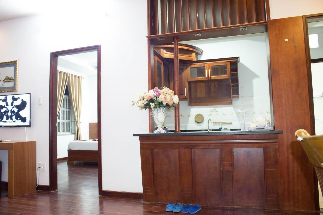 Hoa Phat Hotel & Apartment Ciudad Ho Chi Minh  Exterior foto
