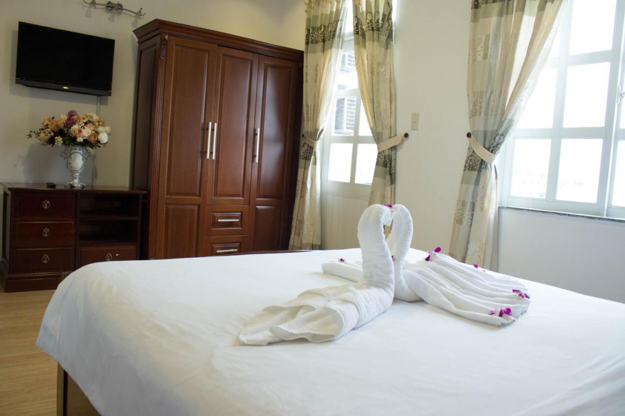 Hoa Phat Hotel & Apartment Ciudad Ho Chi Minh  Exterior foto