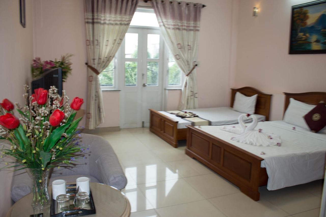 Hoa Phat Hotel & Apartment Ciudad Ho Chi Minh  Exterior foto